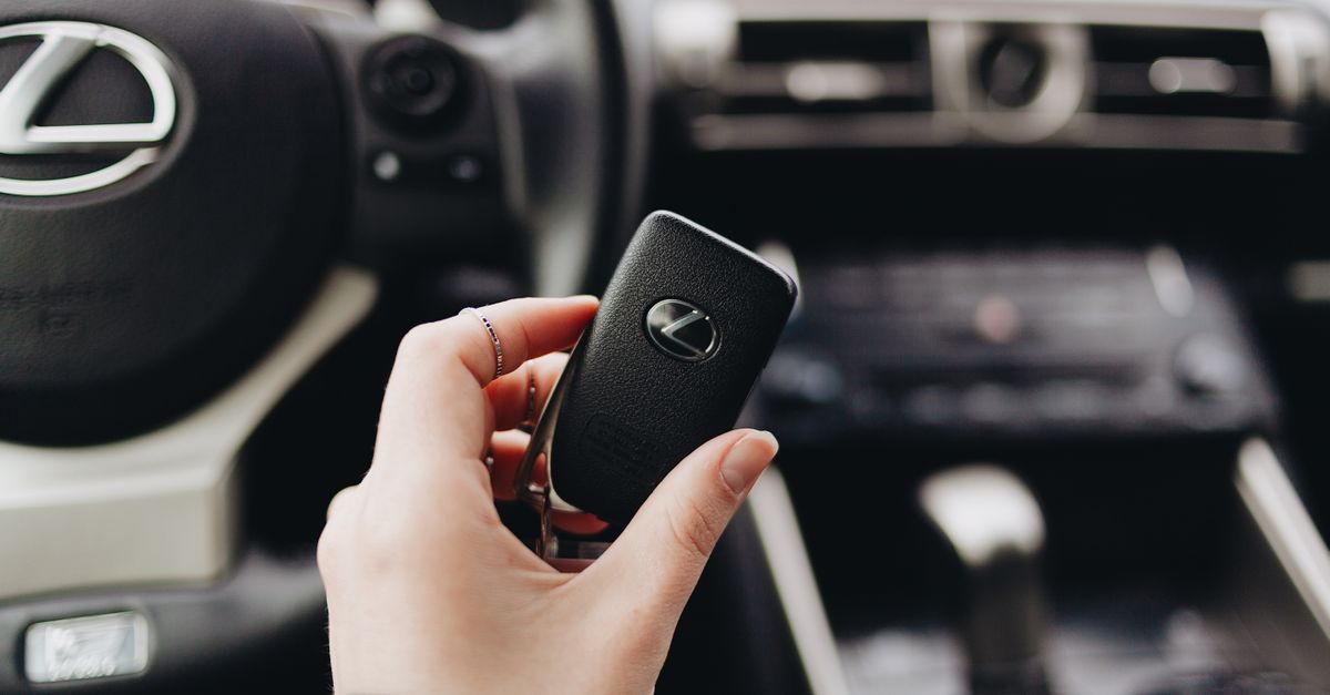 Acura car key fob — Glen Head Locksmith