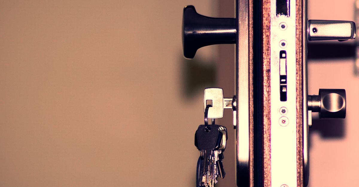locksmith service technician — Glen Head Locksmith